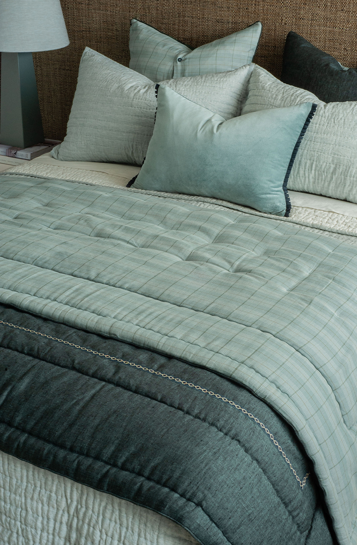 Bianca Lorenne Luchesi Mallard Comforter | Luxury Linen Comforter NZ image 2
